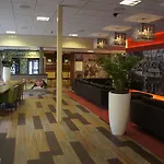 Hotell 50|50 Belmont